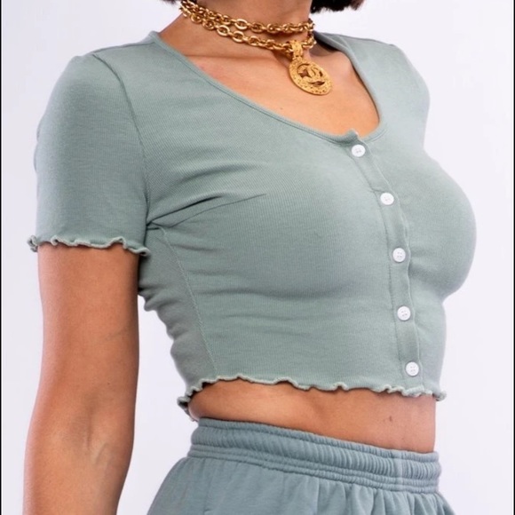 by egreis Tops - By Egreis Margo Crop Top Sage